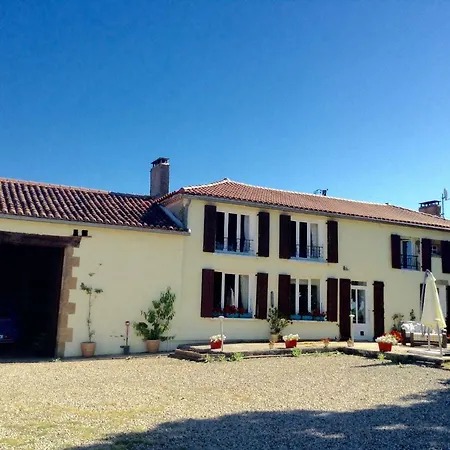 3 St Pierre Bed & Breakfast *