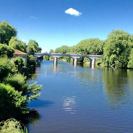 3 St Pierre * Availles-Limouzine